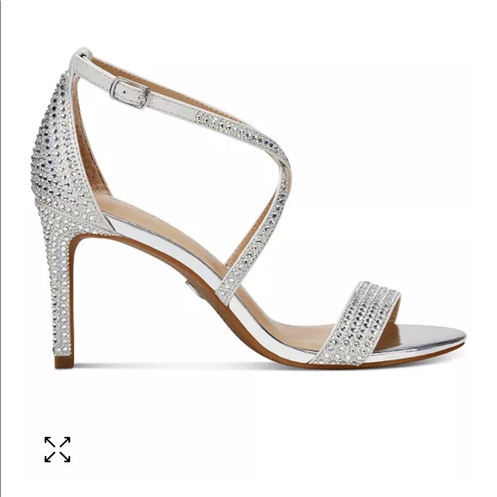 Thalia Sodi Women’s Daria Embellished Evening Sandals Size 6